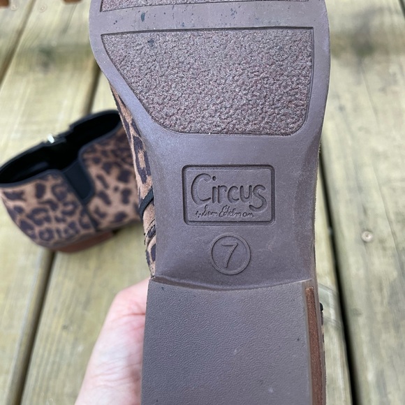 Size 7 Circus by Sam Edelman Leopard Print Booties - Picture 3 of 12